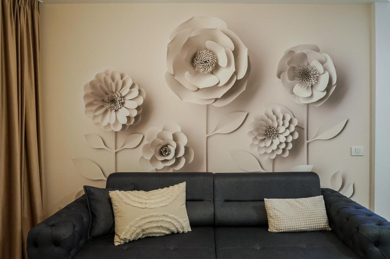 Appartamento The Urban Oasis Bucarest Esterno foto