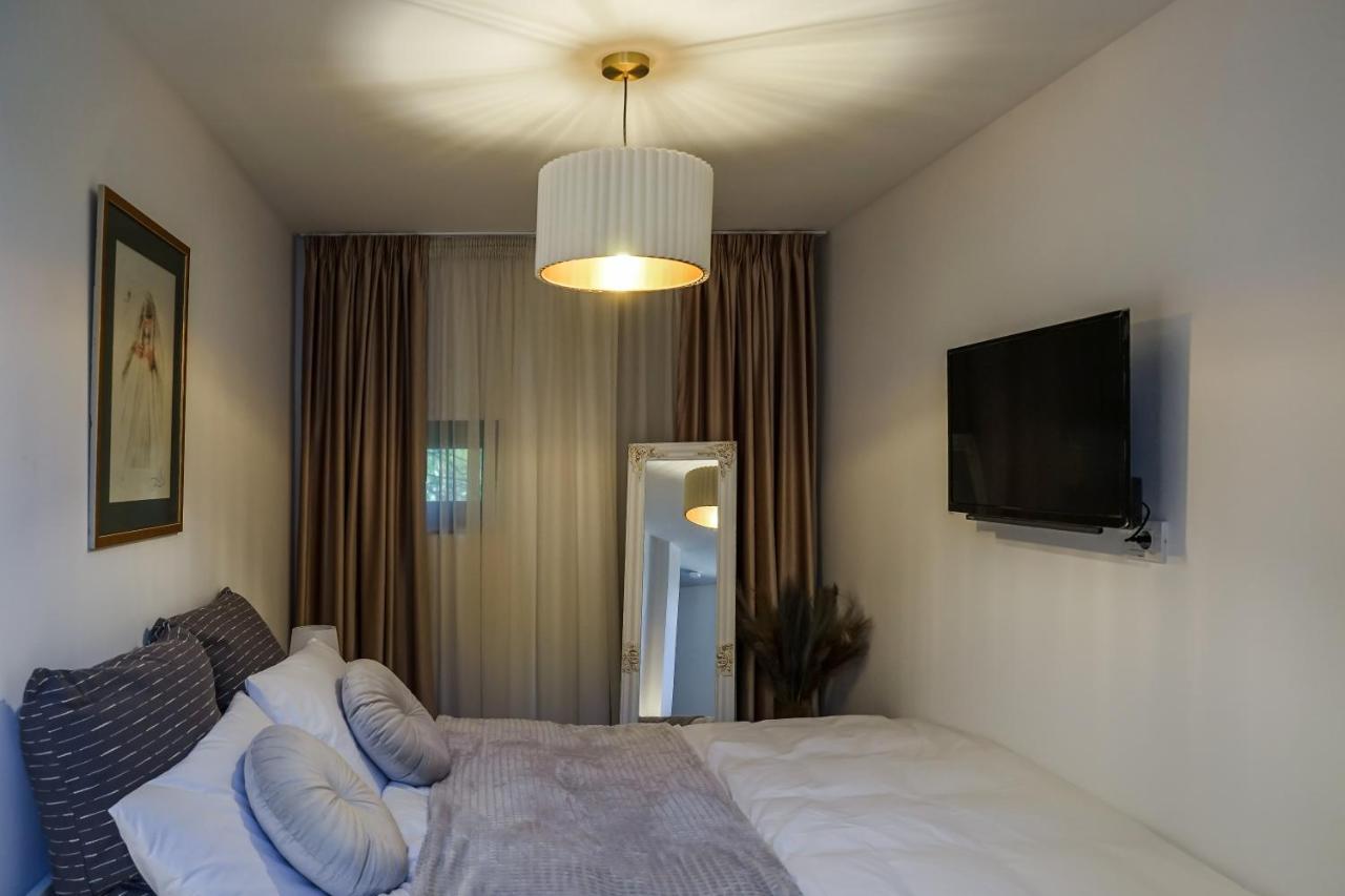 Appartamento The Urban Oasis Bucarest Esterno foto